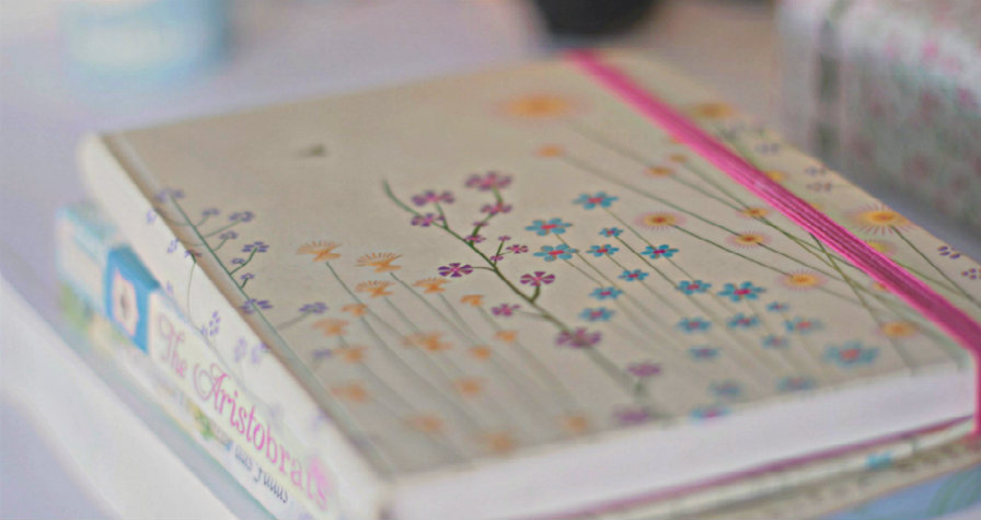 Scrivere un diario fa bene non solo alla mente - Parole a Colori